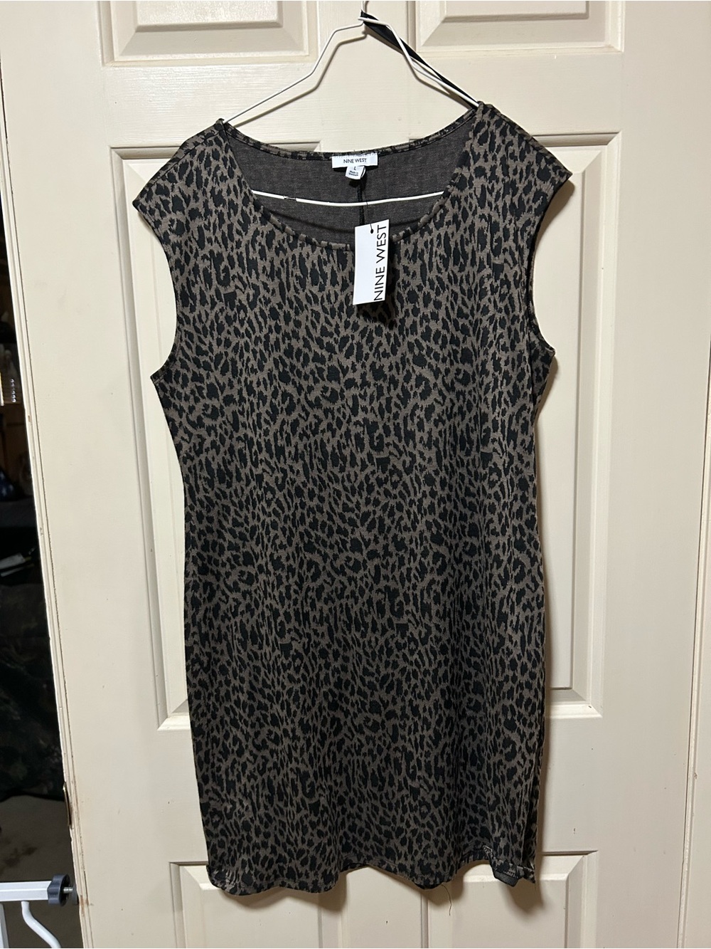 Nine West Black and Brown Leopard Print Sleeveless Shift Mini Dress